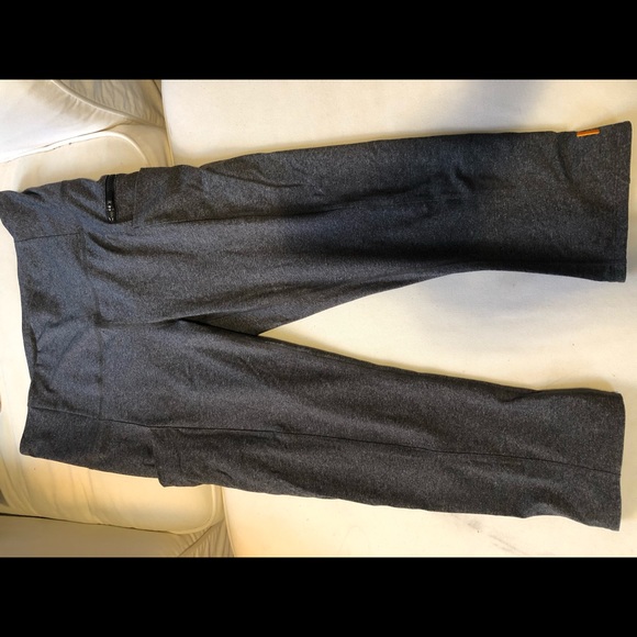 Lucy gray capris with pockets! That zip! - Picture 1 of 4